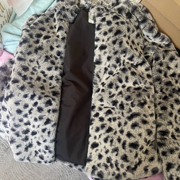 Dylan Leopard faux fur Jacket - Picture 2 of 7